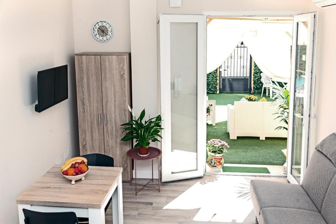 Villa Garden Sant'Avendrace Cagliari Exterior foto