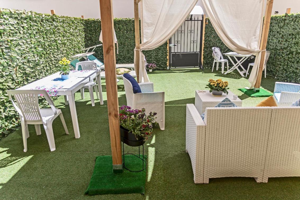 Villa Garden Sant'Avendrace Cagliari Exterior foto